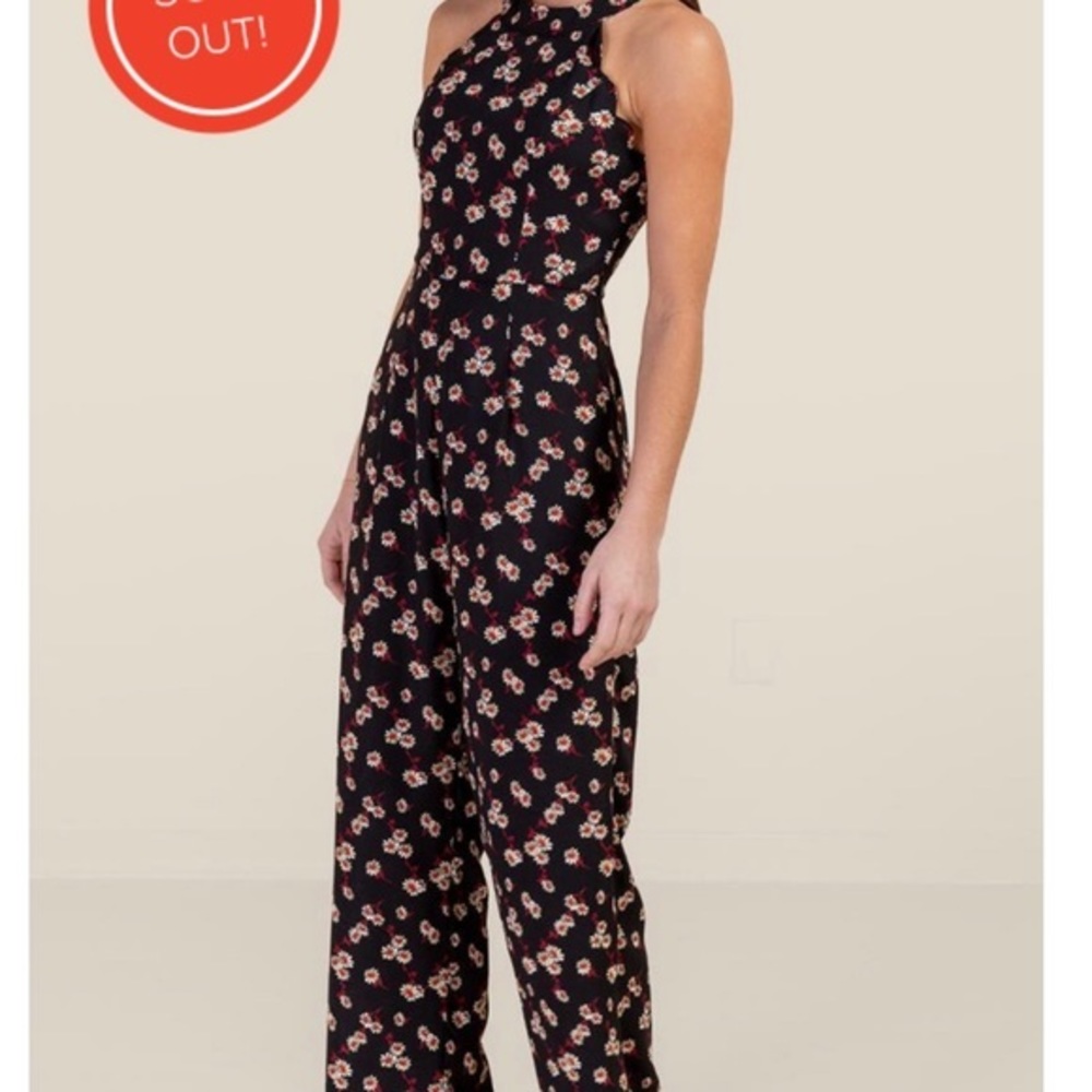 Francesca CAROLINE SCALLOPED EDGE JUMPSUIT